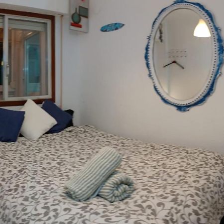 Blue Double Private Room At Front Beach - Habitacion Doble En La Playa Valencia Luaran gambar